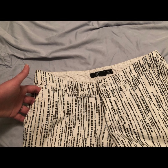 Volcom capris - Picture 3 of 6